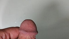 Piss Thumb