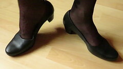 elegant &quot_GABOR&quot_ leather office pumps, shoeplay and dangling by Isabelle-Sandrine Thumb