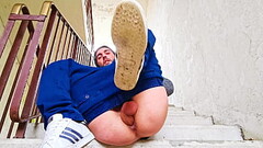Arab insert his own dick in his ass in public Thumb