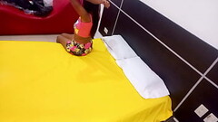 INICIAMOS EN EL PORNO CASERO!! HACEMOS  PIJAMADA CON MI HERMANASTRA MORENA Y LUEGO ME LE MONTO PARA  Thumb