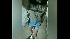 逛街馬路上自慰射精 Thumb