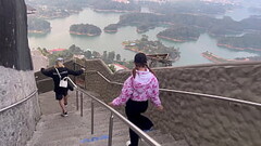 katy blake le da gran mamada a turista en la piedra del pe&ntilde_on, guatape, antioquia y es descub Thumb