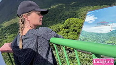 Risky tourist cumshot Thumb